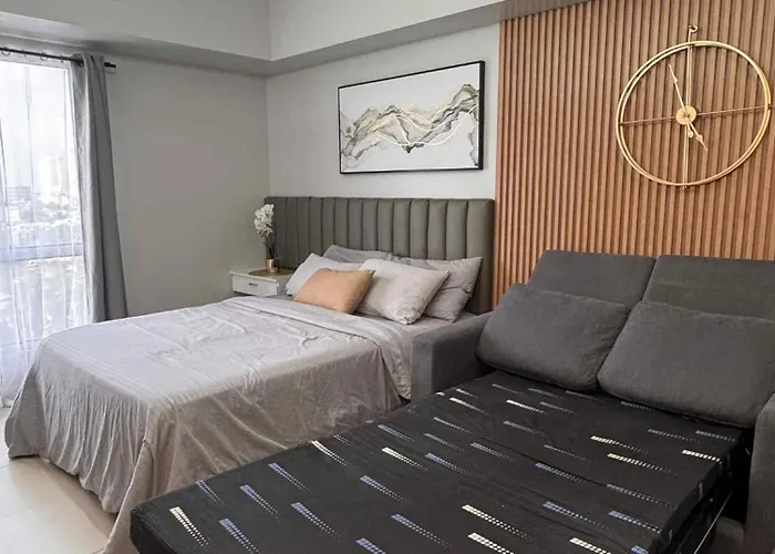 Apartment Louritto Type At Avida Towers Riala Tower 3 *